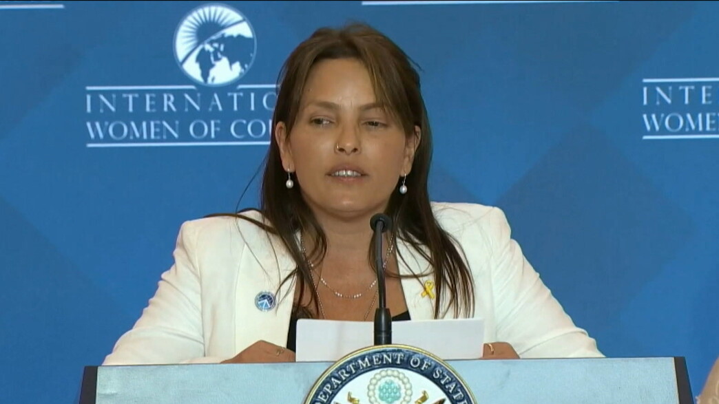 מרקו רוביו ומלניה טראמפ מעניקים לעמית סוסנה פרס לנ