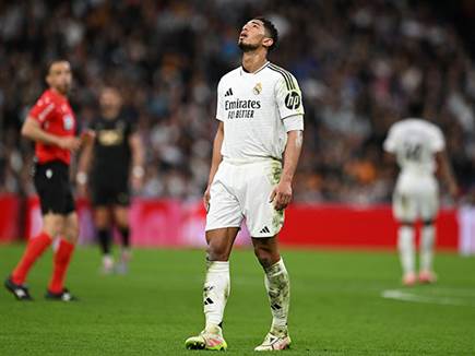 אך האלופה התקשתה להשיג את המהפך (Getty)