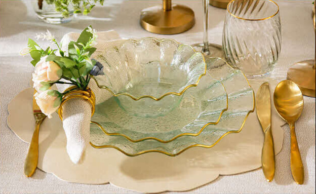 שולחן חג פורח במיוחד - פוקס הום