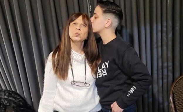 אוראל עטיה ואימו אוראל עטיה ואימו