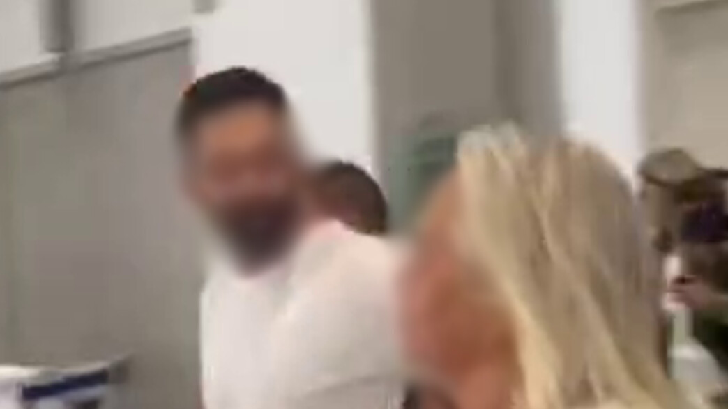 מאמן הכושר החשוד משתחרר למעצר בית