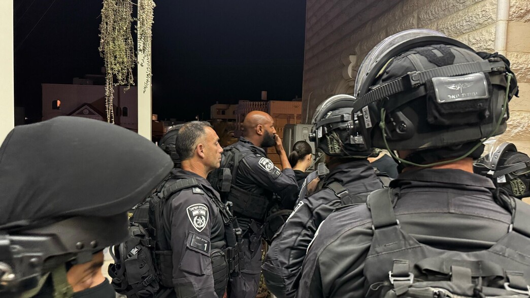 תיעוד המעצר (צילום: דוברות המשטרה)