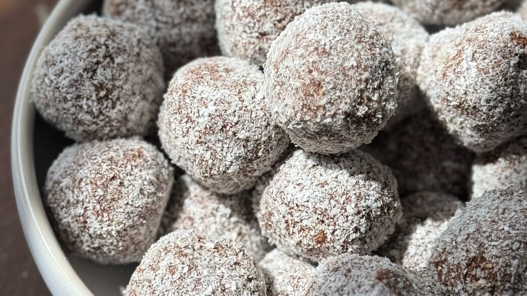 כדורי באונטי שוקולד מריר כדורי באונטי שוקולד מריר