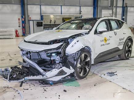 פולסטאר 3 - ציונים מרשימים בהגנה על מבוגרים וילדים