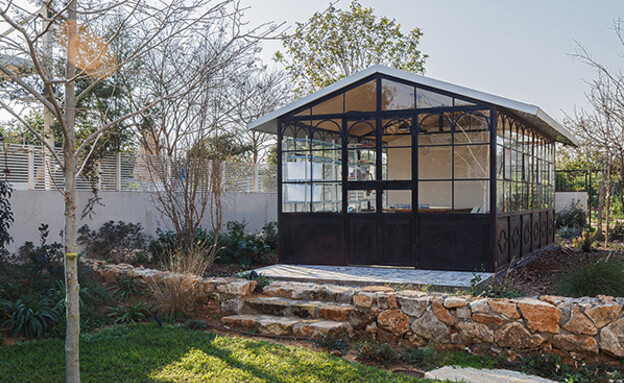 בית ורד גינדי חוץ סטודיו (צילום: שי אפשטיין)