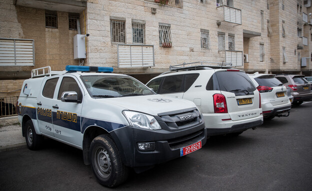ניידת משטרה (צילום: יונתן זינדל, פלאש 90)