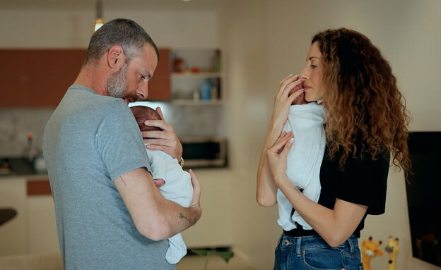 שירלי בוגנים, לירן סרוק (צילום: מתוך "חשיפה" עם חיים אתגר, מעיין בשן) שירלי בוגנים, לירן סרוק (צילום: מתוך "חשיפה" עם חיים אתגר, מעיין בשן)