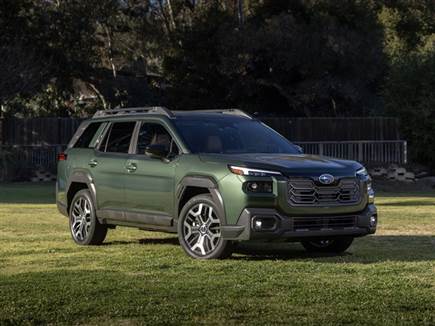 העיצוב עבר מהפך - מגרסת סטיישן ללגאסי/B4 ל-SUV קשוח