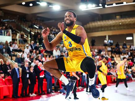 לא הספיק לשחק בליגה. ג`ורדן לויד (מכבי ת“א) (צילום: ספורט 5)