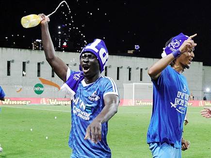 החגיגות רק החלו (אלן שיבר)