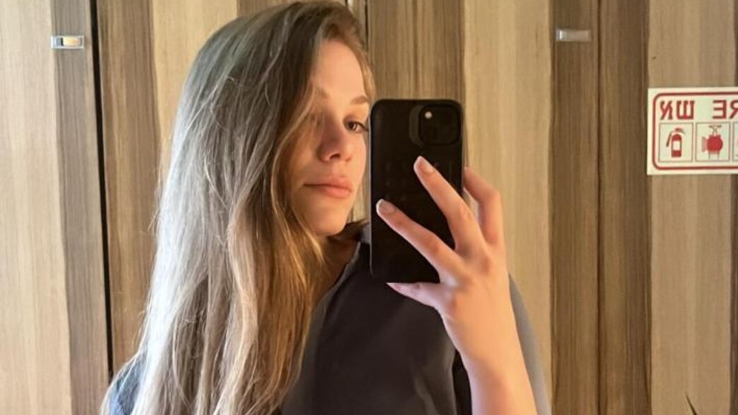 הסטורי של כוכבת לאב איילנד הסטורי של כוכבת לאב איילנד