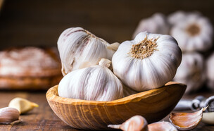 שום (צילום: Marian Weyo, ShutterStock)