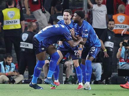 מופע חד צדדי של הפועל באר שבע (אלן שיבר)