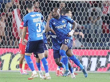 אחרי פתיחה טובה של הפועל ת“א, ארנולד גריטה פתח את החגיגה של ב“ש (אלן שיבר)