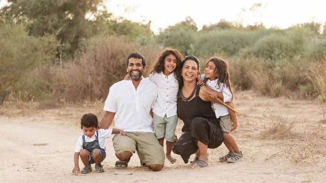 תמי נחמיאס ומשפחתה