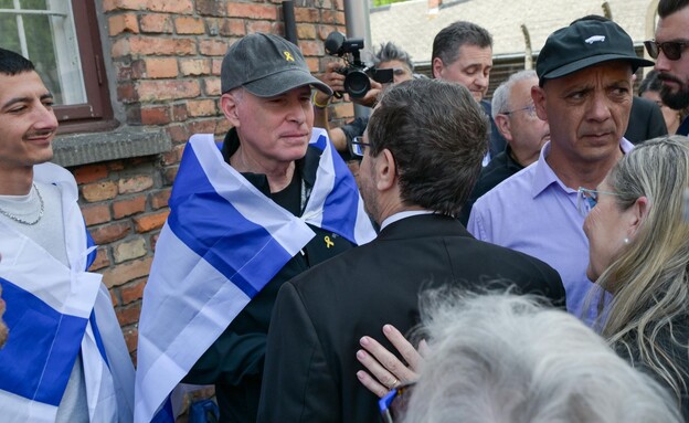 קית' סיגל ונשיא המדינה יצחק בוז'י הרצוג במצעד החיי (צילום: מעיין טואף, לע