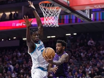 נוכחות בצבע, גם ב-NBA (Getty) נוכחות בצבע, גם ב-NBA (Getty)
