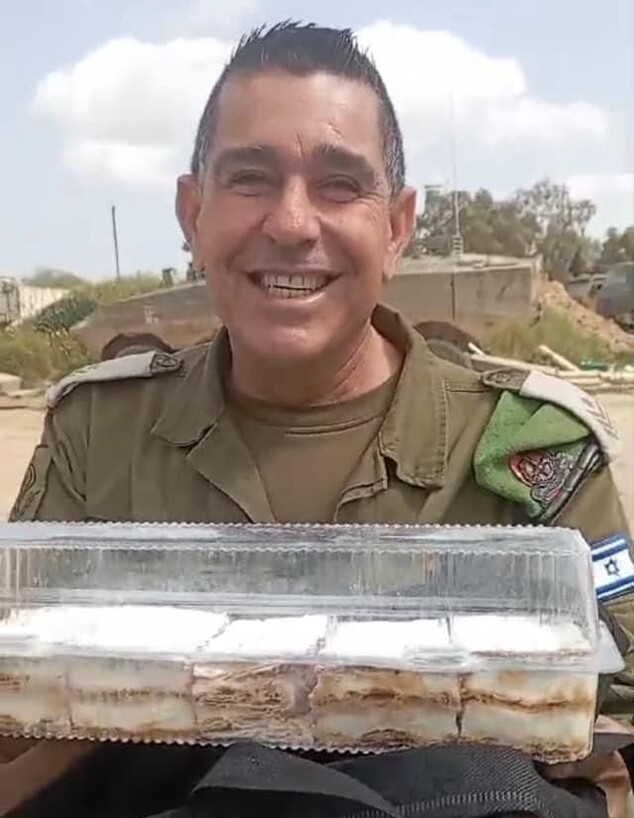 רנ