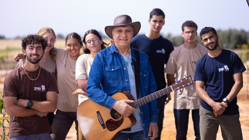 מיקי גבריאלוב וחברי ה"שומר החדש"
