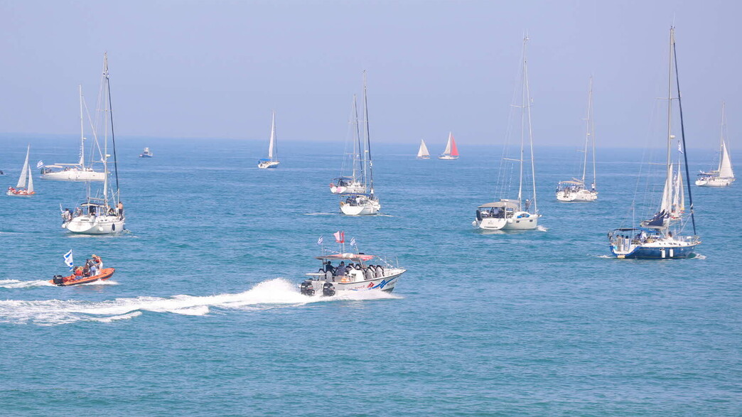 משט הלאומי ביום העצמאות קרדיט צילום יוי לזרוף 5 משט הלאומי ביום העצמאות קרדיט צילום יוי לזרוף 5