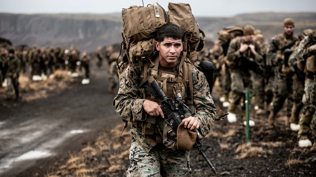 אימון של חיל הנחתים של ארה"ב באיסלנד אימון של חיל הנחתים של ארה"ב באיסלנד