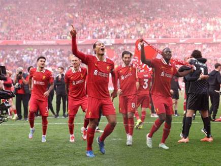 ועכשיו... תנו לחגיגות להתחיל (GETTY)