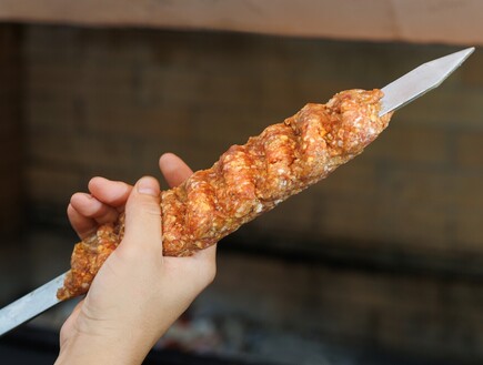 קבב בשר טחון (צילום: shutterstock)