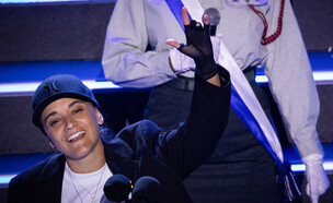 טקס הדלקת המשואות בהר הרצל (צילום: יונתן זינדל, פלאש 90)