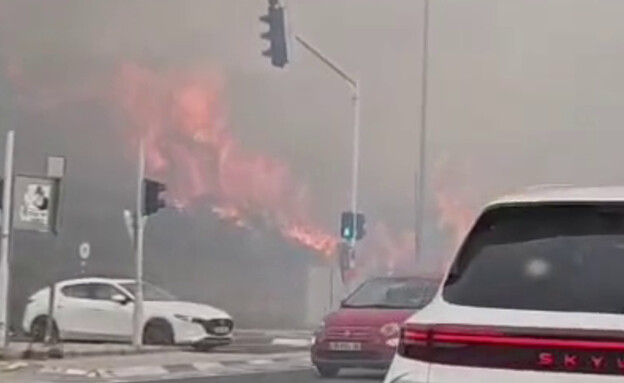 מוקד שרפה נוסף באלעד (צילום: לפי סעיף 27 א')