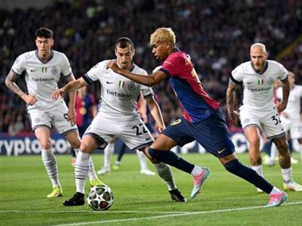 ללקק את האצבעות (GETTY)