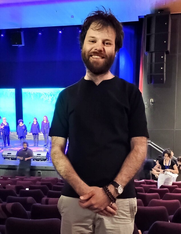 מאחורי הקלעים בטקס יום הזיכרון הישראלי-פלסטיני (צילום: יוגב כרמל, N12)