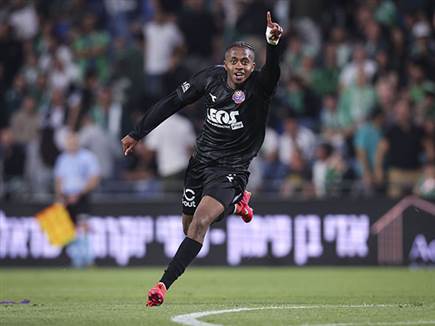 דיארה לא הפסיק לרקוד (צילום: מאור אלקסלסי)