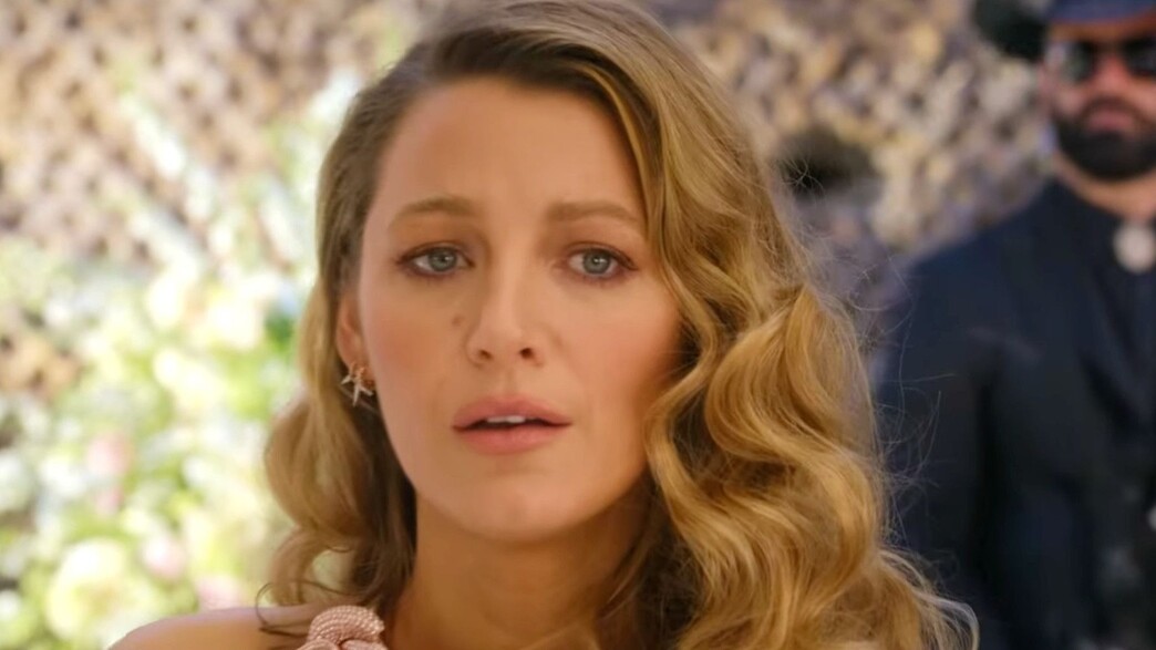 בלייק לייבלי, עוד בקשה מסתורית בלייק לייבלי, עוד בקשה מסתורית