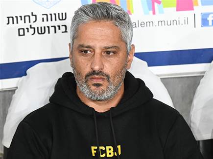 יצחקי ובית“ר רצו התאוששות (צילום: ברני ארדוב)