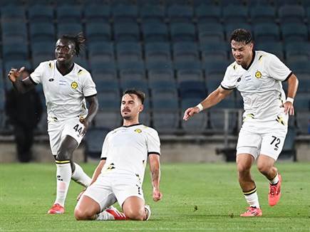 צמד גדול (צילום: ברני ארדוב)