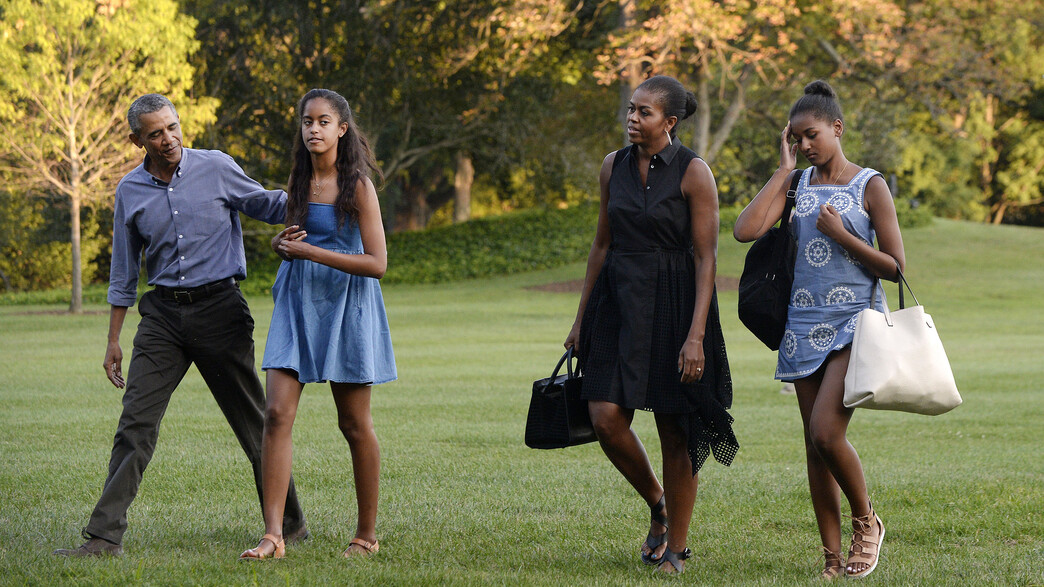 משפחת אובמה בחופשה משפחתית משפחת אובמה בחופשה משפחתית