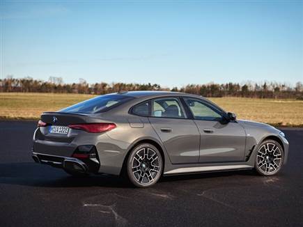 גרסת ה-xDrive40 החדשה לא הגיעה