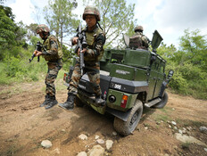 במיליארדי דולרים: מדינת הענק נערכת למלחמה במעצמת העל