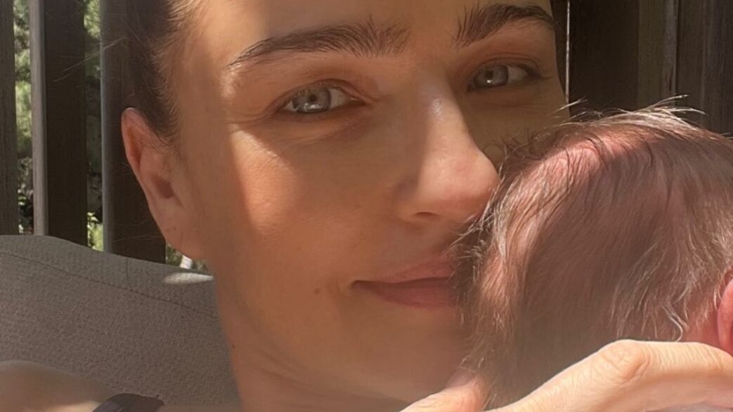 אניה בוקשטיין