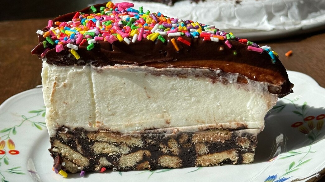 עוגת כדורי שוקולד לכבוד גיא גלבוע דלאל