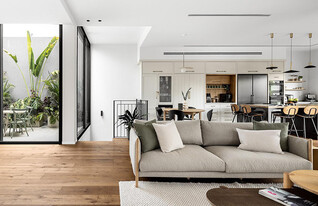 פטיואים עיצוב מיכל אייזנברג (צילום: אורן עמוס)