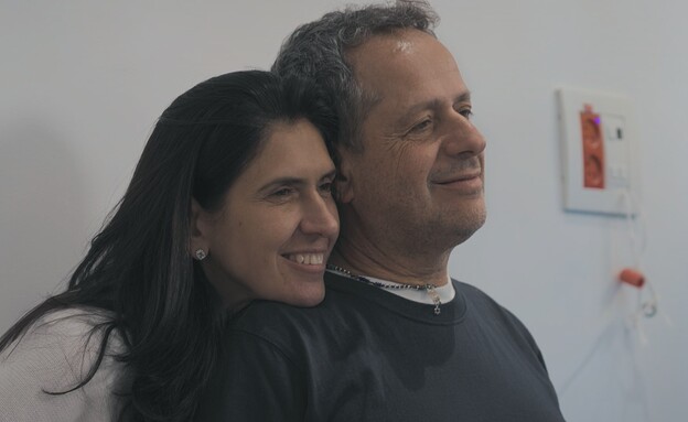 שלי ומלכי שם טוב, הוריו של עומר (צילום: עובדה)