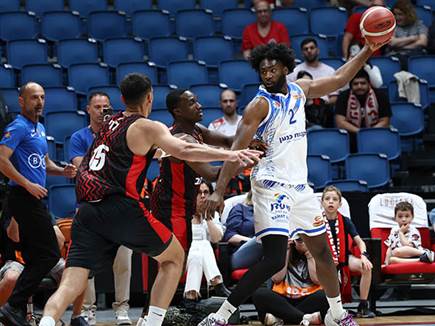 פתיחה טובה של פיזל לא הספיקה (דני מרון)