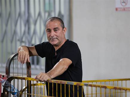 ובן זקן יכול להיות מרוצה (לירון מולדובן)