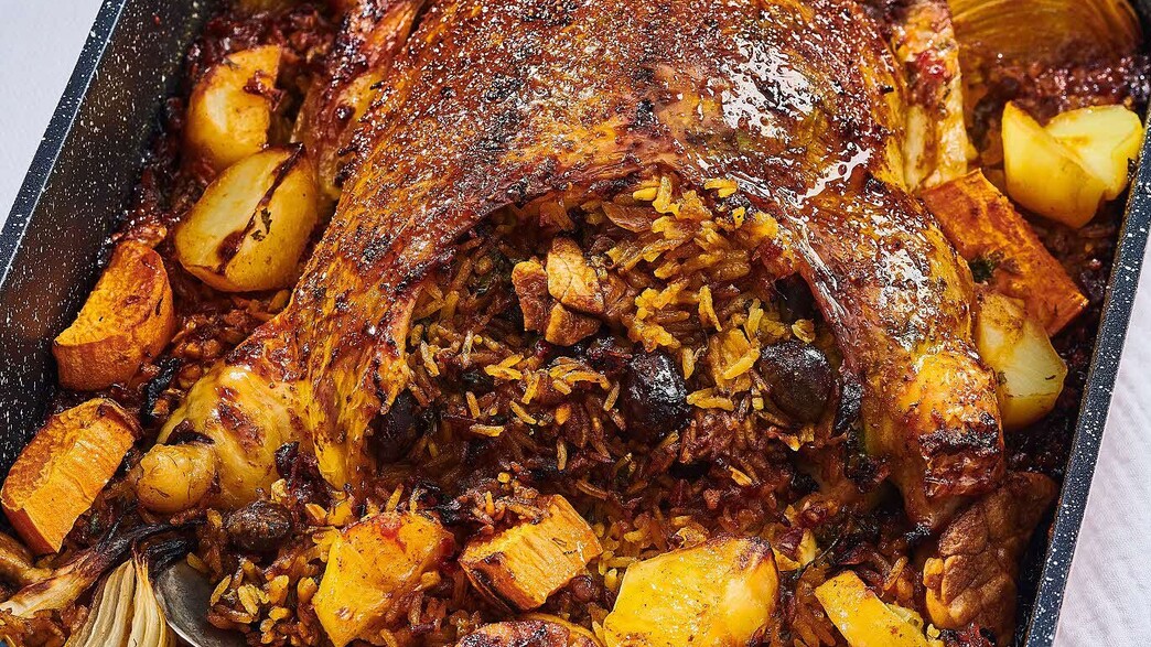 עוף בהפתעה עוף בהפתעה