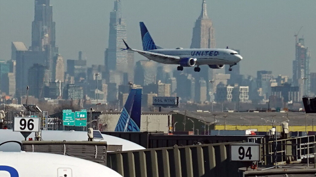 מטוסים של חברת "יונייטד" בנמל התעופה ניוארק מטוסים של חברת "יונייטד" בנמל התעופה ניוארק