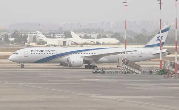 אימו של עידן אלכסנדר נחתה בנתב