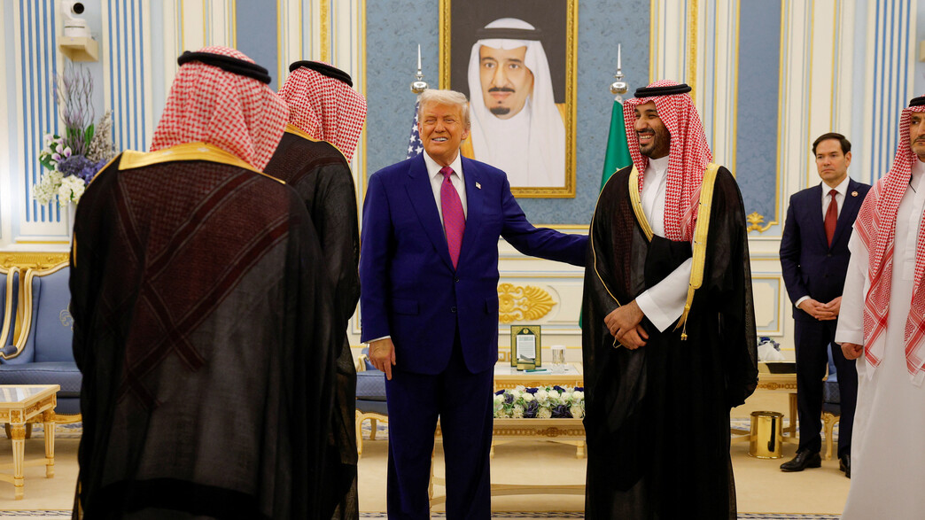 הנשיא דונלד טראמפ לצד בן סלמאן בביקור בסעודיה הנשיא דונלד טראמפ לצד בן סלמאן בביקור בסעודיה