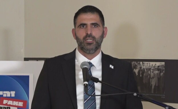 שר התקשורת שלמה קרעי