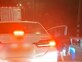 תיעוד: חוליית גנבי כספומטים נעצרת בכביש 6